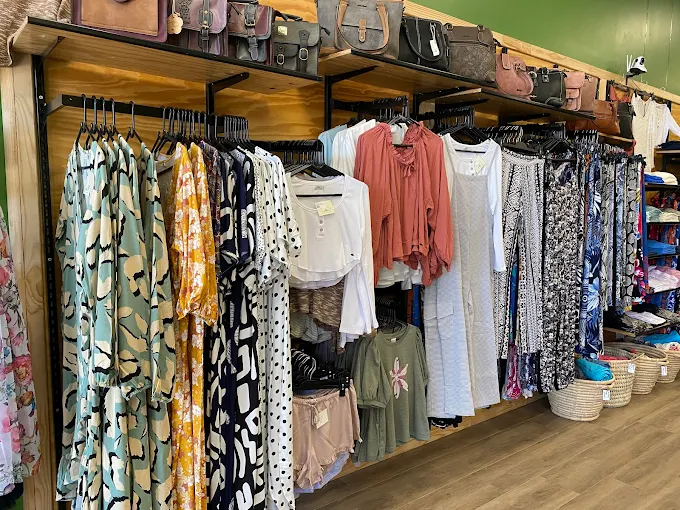 Ellas-Clothing-in-Langebaanwebp