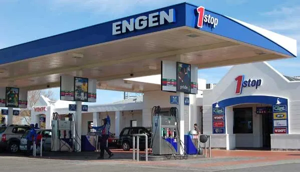 Engen One Stop petrol station in Langebaan along R27 with blue canopy , white signage and white background buildings.