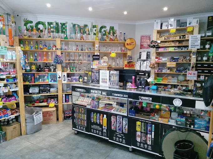 Stoner-Tribe-Grow-Headshop