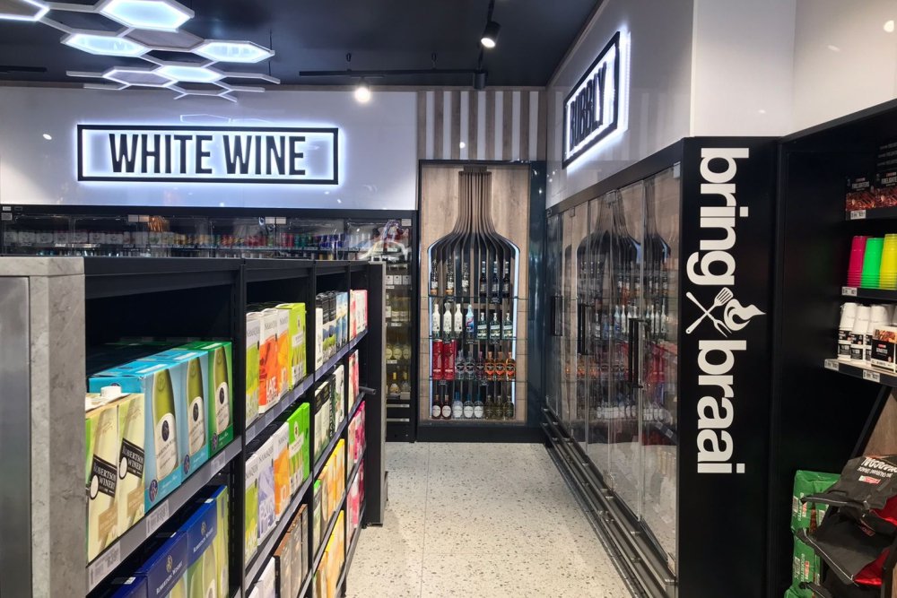 Tops-Liquor-Store-in-Langebaanjpg