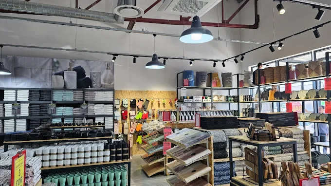 Whitehouse-Beddingwebp