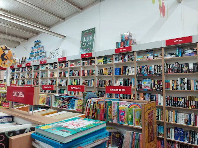 Bargain-books-store-1webp